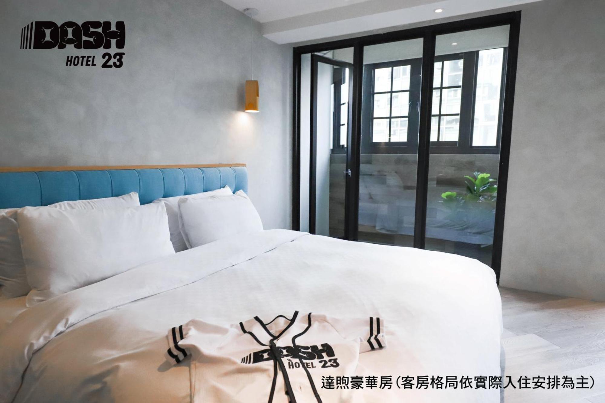 Dash 23 Hotel Tchaj-nan Pokoj fotografie