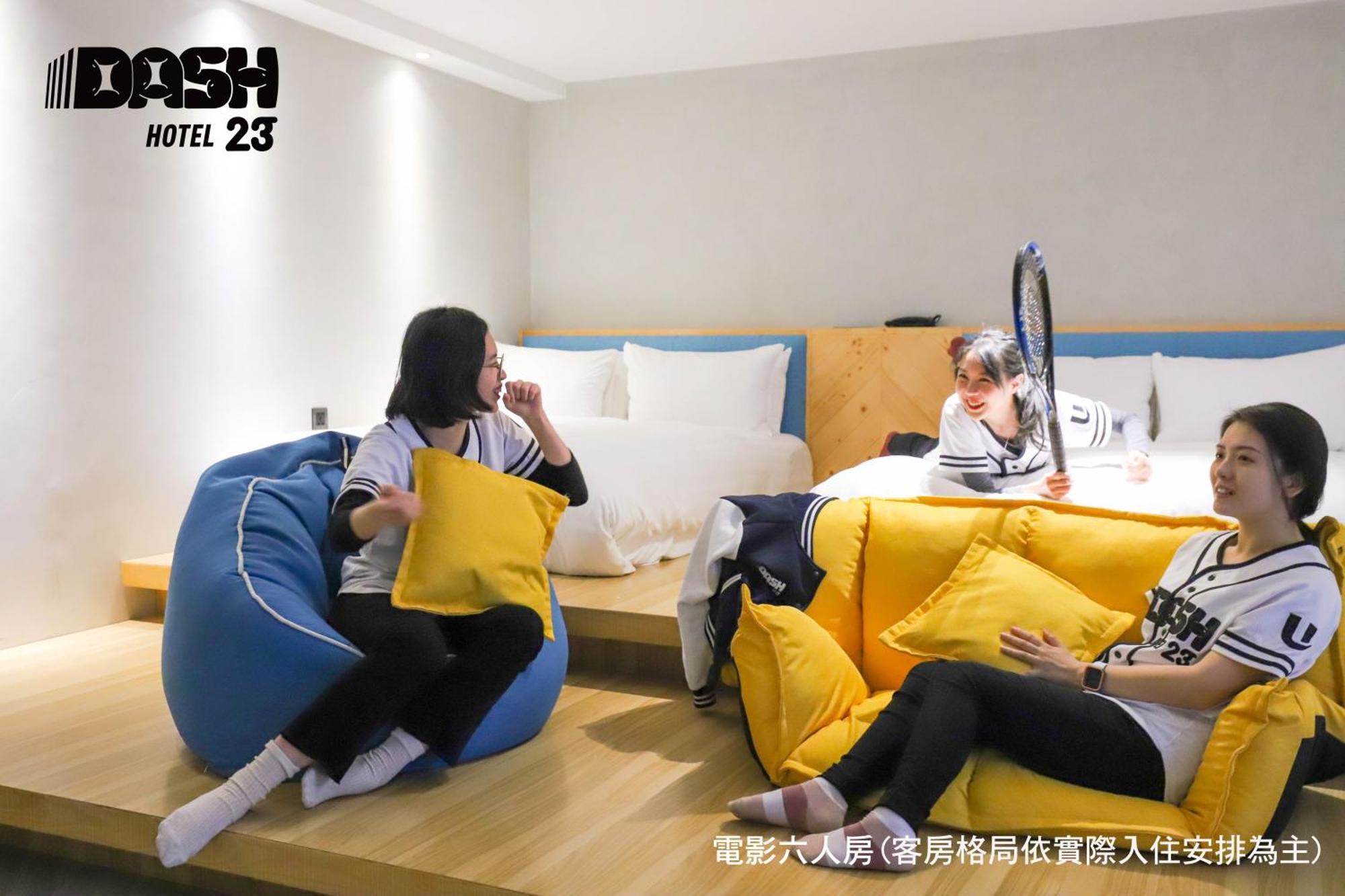 Dash 23 Hotel Tchaj-nan Pokoj fotografie